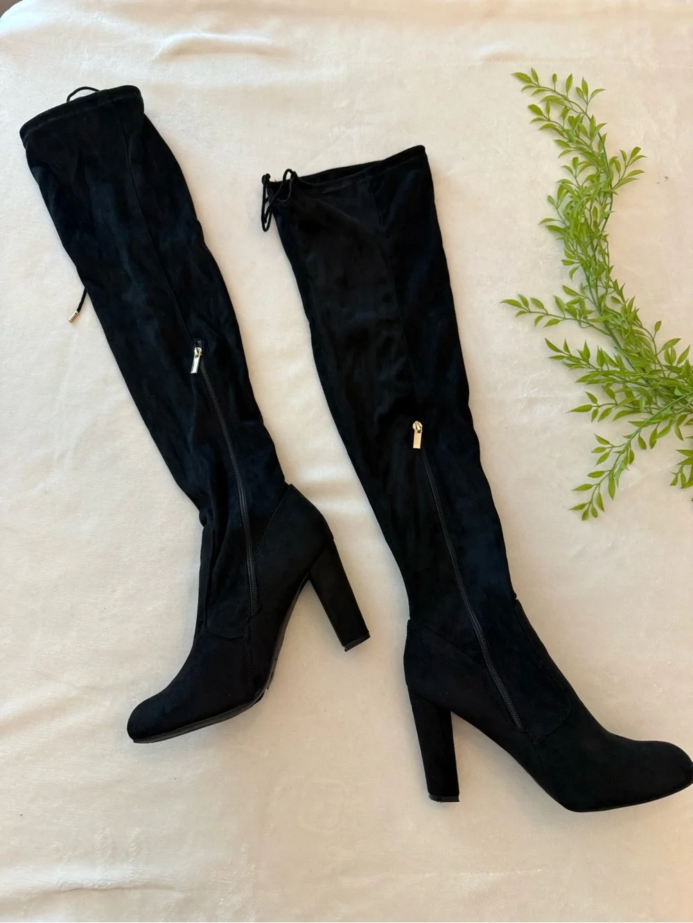 Amazon | Over-The-Knee Boots